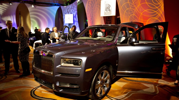 Rolls-Royce unveils SUV with US$325K price tag