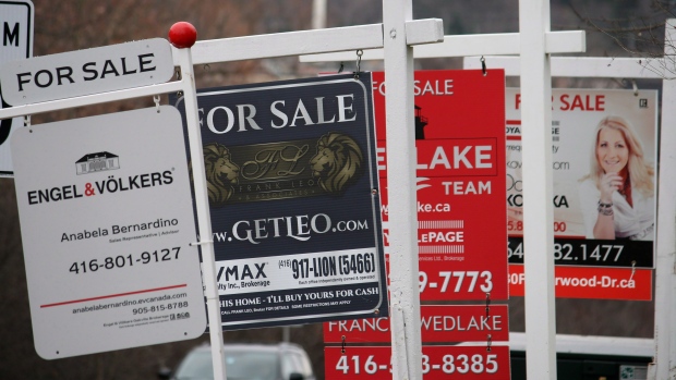 What mortgage brokers are seeing with renewals amid rate hikes