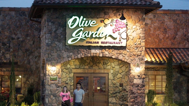 Olive Garden Parent Offers Paid Sick Leave During Coronavirus