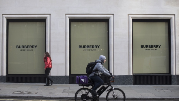 Burberry Sales Cut in by Virus With 40% of Stores Shut - BNN Bloomberg