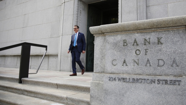 BoC 'playing with fire' if it hikes more than 3 times: Rosenberg