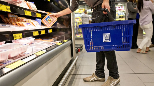 The Daily Chase: Grocery bills expected to hit records in 2022; Nuvei responds to short report