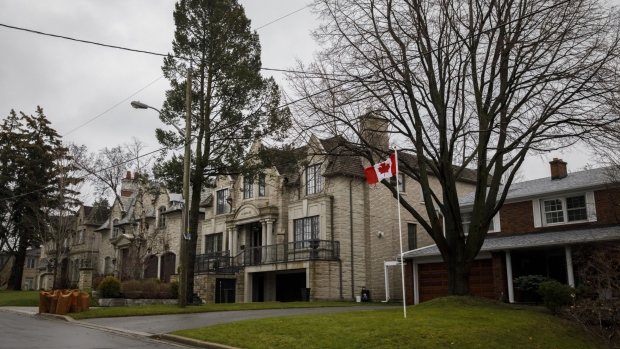 Angry neighbours block housing that Canada's cities badly need