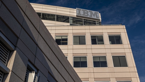IBM posts best sales growth in 10 years on cloud demand