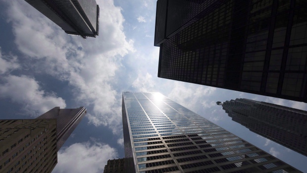 Private equity deals slow in Canada, signalling risks ahead