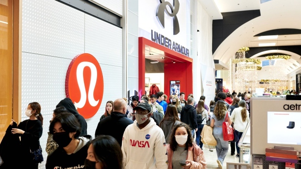 Lululemon goes beyond yoga pants for sales growth - MarketWatch