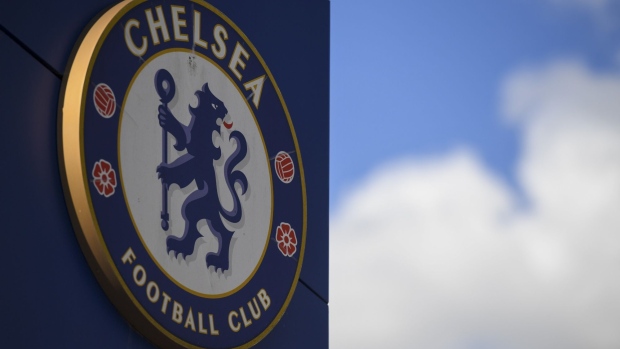 Chelsea FC Bidders to Submit Final Offers on April 11, Sky Says - Bloomberg
