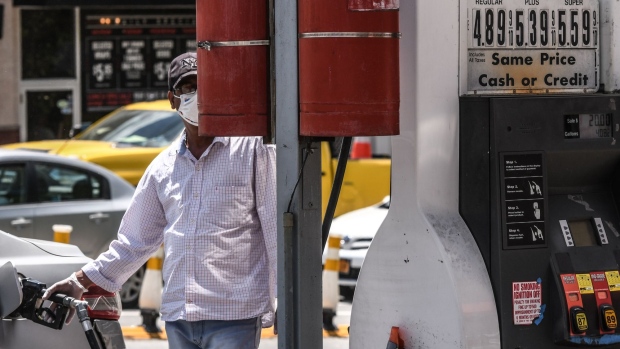 New York Suspends the Gas Tax for Six Months as Pump Prices Soar - BNN  Bloomberg