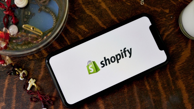 ​Shopify slashes workforce 10% on 'bet that didn't pay off'; Shares sink