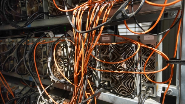 Crypto mining with rollover 500gram to bitcoin