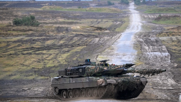 Sweden, Germany Pledge Almost 30 Tanks to Arm Ukraine Battalion - BNN  Bloomberg