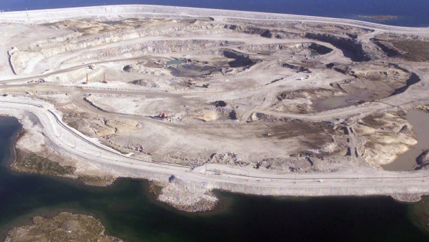 N.W.T. diamond mine reports spill of 450M litres of wastewater