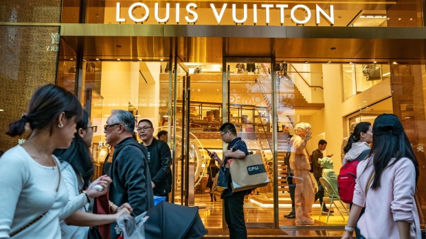Louis Vuitton ups its bet on the Spanish market, opens third store