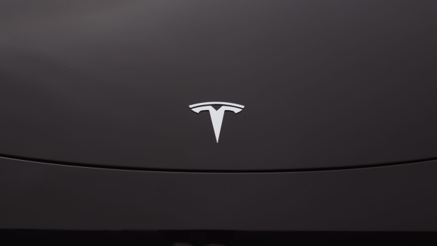 Tesla Drops Model Y Starting Price Below the Average US Vehicle - BNN  Bloomberg