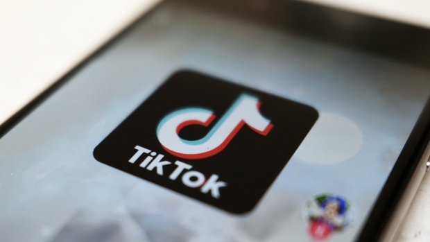 5 simple ways to step up your business's TikTok game