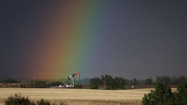 Un nuevo modelo muestra que la producción de petróleo canadiense disminuirá para 2050 en un mundo de suma cero