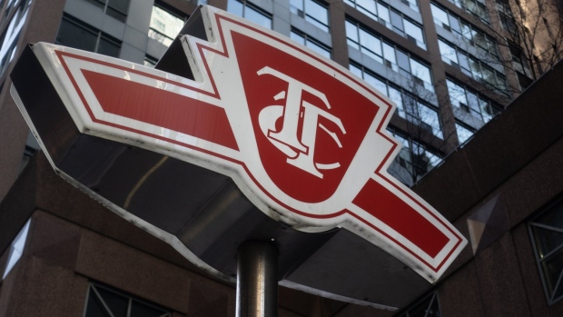 Rogers urged minister to not turn off its customers' access to 5G network on TTC