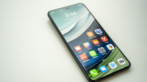 Huawei Mate 60 Pro makes low-key debut in China -  News