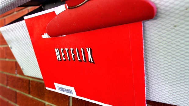 Netflix's DVD-by-mail service bows out as its red-and-white envelopes make their final trip