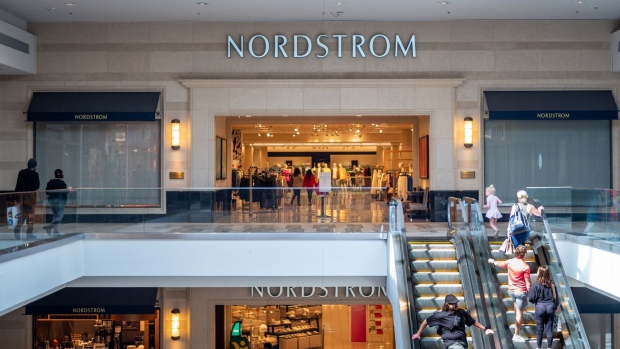 NorthPark Mall, Sales