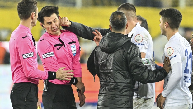 Turkey Postpones All Football Matches After Referee Attacked - BNN Bloomberg