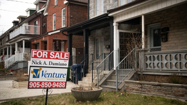 Homebuyers facing 'toughest time ever' to buy a home: economist