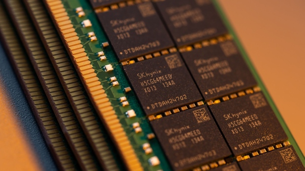 SK Hynix Inc. 256GB Double-Data-Rate (DDR) 5 memory modules at the company's office in Seongnam, South Korea, on Wednesday, April 20, 2022. SK Hynix is scheduled to release earnings figures on April 27. Photographer: SeongJoon Cho/Bloomberg