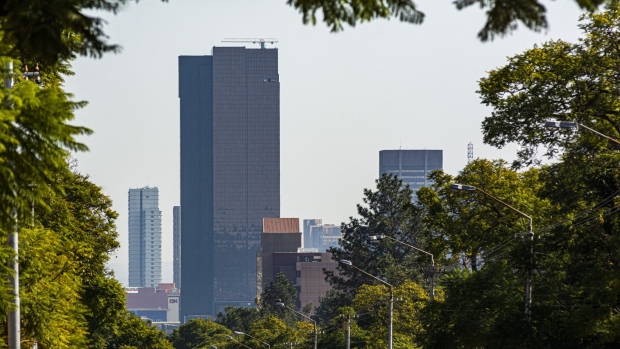 The South African Reserve Bank, South Africa's central bank, stands on the skyline in Pretoria, South Africa, on Tuesday, June 4 2019. South Africa’s central bank won’t bail out the country’s troubled state-owned companies including power utility Eskom Holdings SOC Ltd. because it would fuel inflation, Governor Lesetja Kganyago said. Photographer: Waldo Swiegers/Bloomberg
