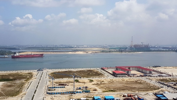 The beginning of the Azuri residential development at Eko Atlantic, a 10,000 square meter development being built on land reclaimed from the ocean. Photographer: Antony Sguazzin/Bloomberg