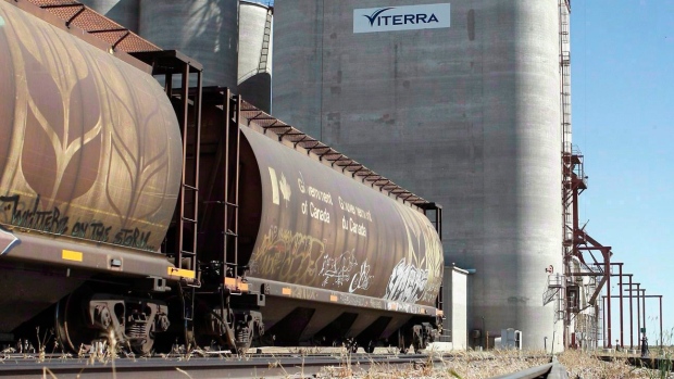 grain by rail