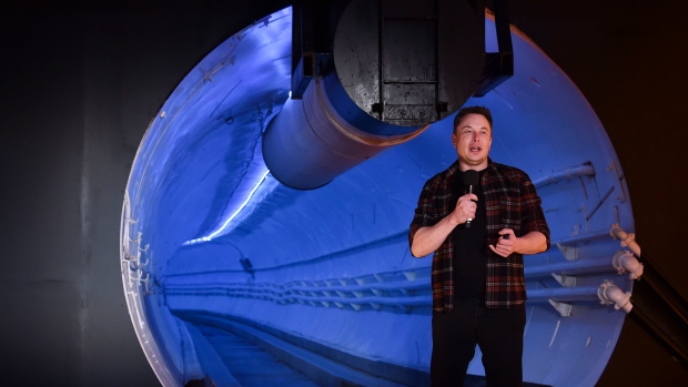 Elon Musk, Tunnel
