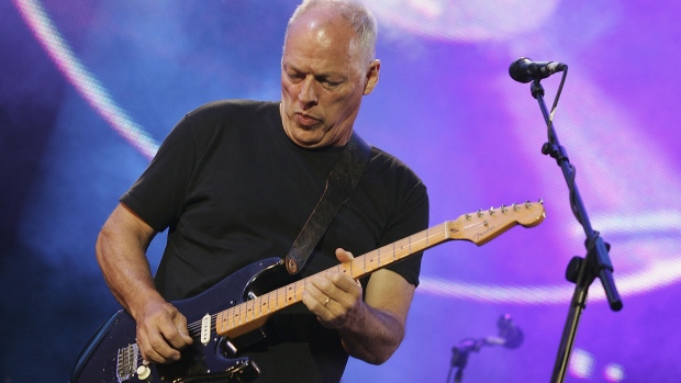 Dave Gilmour performs in London, 2005. 