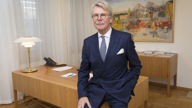 Bjoern Wahlroos, chairman of Nordea Bank AB and Sampo Oyj, poses for a photograph following an interview at the Nordea headquarters in Stockholm, Sweden, on Thursday, Nov. 24, 2016. Wahlroos said there's little chance he’ll resume talks to merge with ABN Amro Group NV, and signaled no interest in buying shares in the bank from the Dutch government. Photographer: Johan Jeppsson/Bloomberg