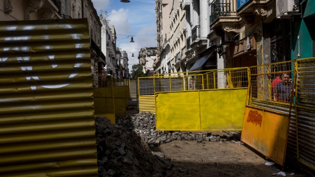 Modernization means a patchwork of surfaces on city streets. Photographer: Sarah Pabst/Bloomberg