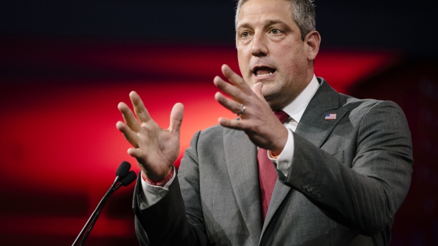 Representative Tim Ryan, a Democrat from Ohio and 2020 presidential candidate, pauses while speaking during the Iowa Federation of Labor AFL-CIO annual convention in Altoona, Iowa, U.S., on Wednesday, Aug. 21, 2019. A new CNN poll out on Tuesday shows Joe Biden with a commanding lead over the rest of the Democratic field. With 29% support, Biden is lapping his nearest rivals, Bernie Sanders (15%) and Elizabeth Warren (14%). Kamala Harris, whose attack on Biden's busing record vaulted her into the top tier after the Miami debate, has plunged to 5%. Photographer: Daniel Acker/Bloomberg