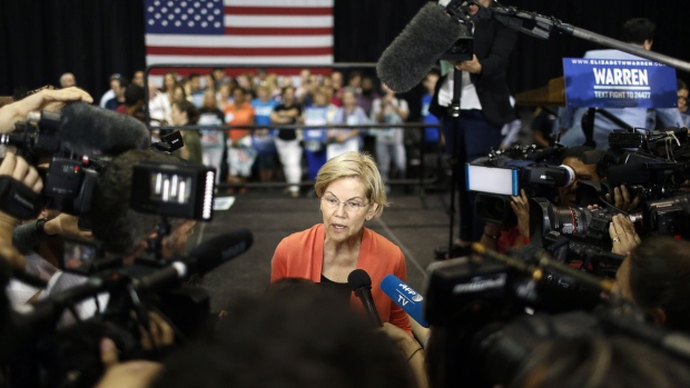 Elizabeth Warren Photographer: Marco Bello/Bloomberg