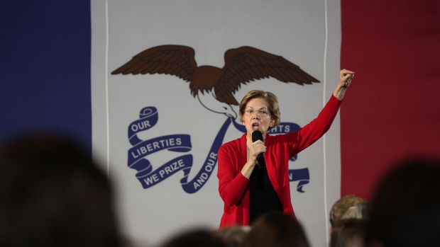 DES MOINES, IOWA - DECEMBER 28: Democratic presidential candidate Sen. Elizabeth Warren (D-MA) speaks during a campaign stop at The River Center on December 28, 2019 in Des Moines, Iowa. The 2020 Iowa Democratic caucuses will take place on February 3, 2020, making it the first nominating contest for the Democratic Party in choosing their presidential candidate to face Donald Trump in the 2020 election. (Photo by Joe Raedle/Getty Images) Photographer: Joe Raedle/Getty Images North America