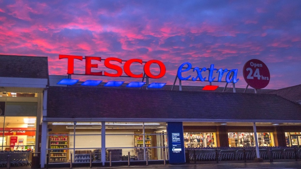 SOUTHPORT, - JANUARY 19: The sky turns red as the sun sets behind a Tesco Express supermarket in Southport on January 19, 2020 in SOUTHPORT, Lancashire, UK. (Photo by Anthony Devlin/Getty Images)