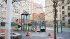 NEW YORK, NY - APRIL 04: A view of the P.S. 116 Manhattan school playground as the coronavirus continues to spread across the United States on April 4, 2020 in New York City. The coronavirus (COVID-19) pandemic has spread to at least 180 countries and territories across the world, claiming over 60,000 lives and infecting hundreds of thousands more. (Photo by Noam Galai/Getty Images) Photographer: Noam Galai/Getty Images North America