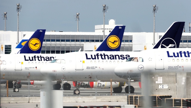 Grounded Deutsche Lufthansa AG passenger aircraft sit on the tarmac at Munich Airport in Munich, Germany, on Monday, May 4, 2020. Deutsche Lufthansa AG’s management will face investors Tuesday as the company races to finalize terms of a multibillion-euro bailout from the German government. Photographer: Michaela Handrek-Rehle/Bloomberg