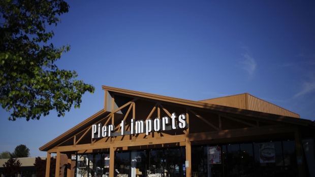 A Pier 1 Imports Inc. retail store stands in Louisville, Kentucky, U.S., on Monday, April 10, 2017. Pier 1 Imports Inc. is scheduled to release earnings figures on April 12. Photographer: Luke Sharrett/Bloomberg