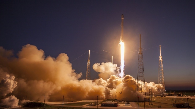 CAPE CANAVERAL, FL - MARCH 4: In this handout provided by the National Aeronautics and Space Administration (NASA), SpaceX's Falcon 9 rocket makes a successful launch with the SES-9 communications satellite on March 4, 2016 in Cape Canaveral, Florida. (Photo by NASA via Getty Images) Photographer: NASA/Getty Images North America