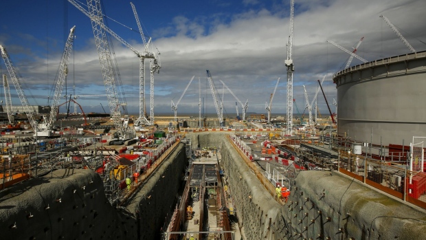 Contractors work on the construction project for Hinkley Point C nuclear power station, operated by Electricite de France SA's (EDF), near Bridgwater, U.K., on Thursday, Sept. 12, 2019. The project got underway after EDF and its partner, China General Nuclear Power Corp., signed final contracts with the U.K. government in September 2016. Photographer: Luke MacGregor/Bloomberg