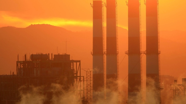 A power plant in Sun Valley, California. Photographer: David McNew/Getty Images North America