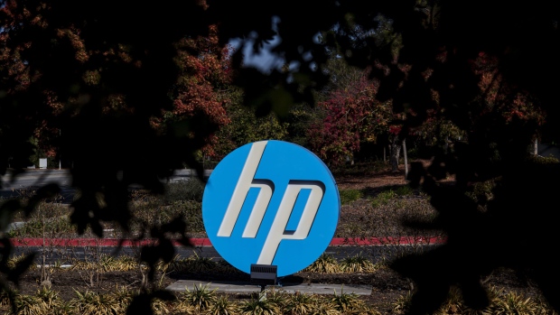 Signage is displayed outside HP Inc. headquarters in Palo Alto, California, U.S., on Thursday, Nov. 7, 2019. HP's board is still deliberating over a $33 billion takeover proposal from Xerox Holdings Corp., people familiar with the matter said, adding uncertainty to a potential blockbuster deal that would reshape the printing industry. Photographer: David Paul Morris/Bloomberg