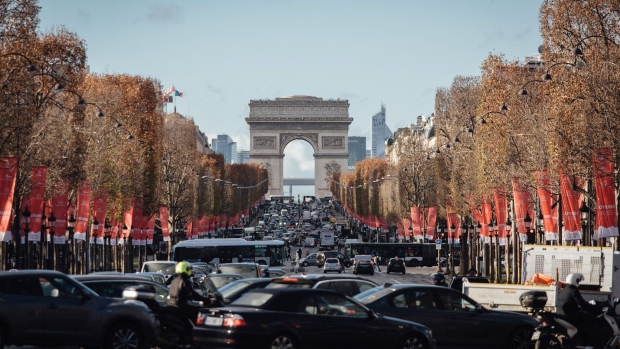 The law will supplement Macron’s policies that are supporting electric cars.