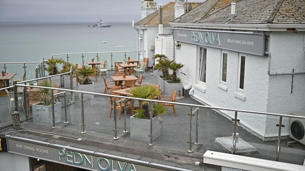 ST IVES, ENGLAND - JUNE 10: A view of the Pedn Olva hotel in St Ives which is housing security staff, some of the whom are reported to have been protecting the German G7 delegation, and media for the G7 summit and has announced it will shut completely following an outbreak of COVID-19 on June 10, 2021 near St Ives, England. It is reported that 13 staff are infected out of around 17 workers. UK Prime Minister, Boris Johnson, will host leaders from USA, Japan, Germany, France, Italy and Canada at the G7 Summit to be held in Carbis Bay, Cornwall - beginning Friday, June 11. This year the UK has invited India, South Africa, and South Korea to attend the Leaders' Summit as guest countries as well as the EU. (Photo by Jeff J Mitchell /Getty Images)