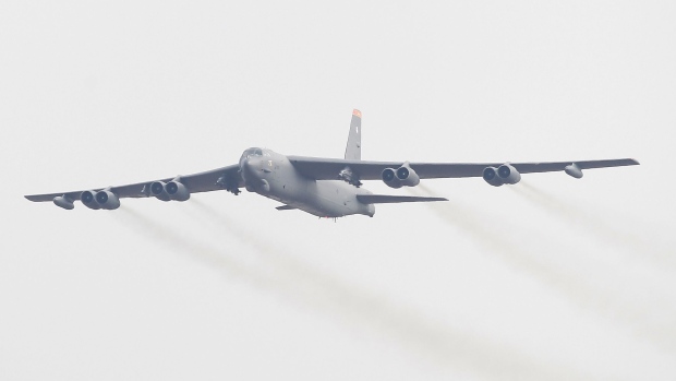 PYEONGTAEK, SOUTH KOREA - JANUARY 10: A U.S. Air Force B-52 bomber flies over Osan Air Base on January 10, 2016 in Pyeongtaek, South Korea. South Korea and the United States have deployed the B-52 Stratofortress, a long-range strategic bomber over the Korean Peninsula three days after North Korea said it has tested a hydrogen bomb. (Photo by Chung Sung-Jun/Getty Images)