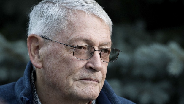 SUN VALLEY, ID - JULY 7: John Malone, businessman and former chief executive of Tele-Communications Inc., attends the annual Allen & Company Sun Valley Conference, July 7, 2016 in Sun Valley, Idaho. Every July, some of the world's most wealthy and powerful businesspeople from the media, finance, technology and political spheres converge at the Sun Valley Resort for the exclusive weeklong conference. (Photo by Drew Angerer/Getty Images) Photographer: Drew Angerer/Getty Images North America