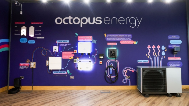 An information wall shows energy flows and storage at the Octopus Energy Ltd.'s training and R&D centre in Slough, U.K., on Tuesday, Sept. 28, 2021. Octopus, backed by Al Gore's sustainability fund, is helping teach the plumbers to install heat pumps that will play a pivotal role in the U.K.’s strategy to have net-zero emissions by 2050. Photographer: Chris Ratcliffe/Bloomberg